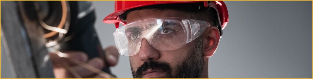 استفاده از تجهیزات ایمنی تولید شده در رونیکس